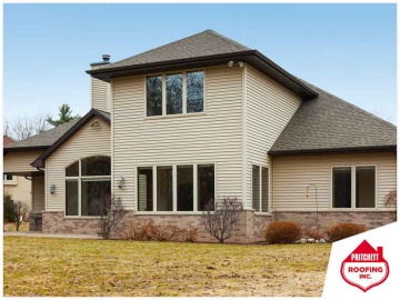 Vinyl Vs. Fiber Cement: Which Siding Holds Up Better?